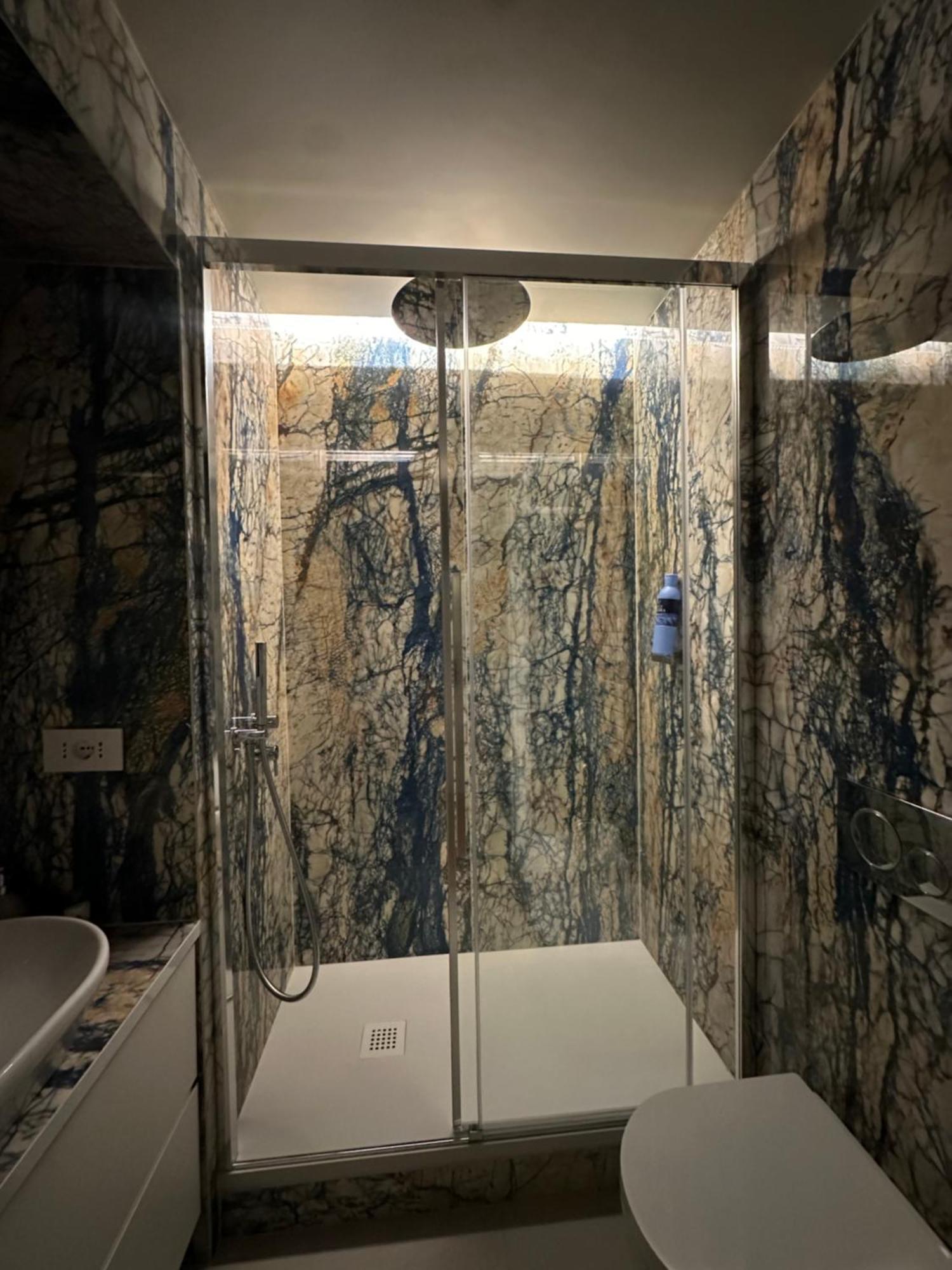 Private Apartment With Wi-Fi Milano City Near Duomo Atena Exterior photo